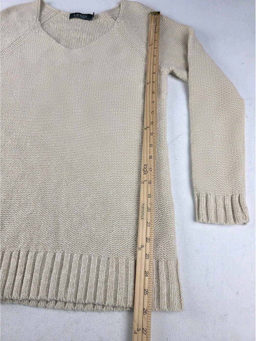 Lauren Ralph Lauren Knit V Neck Sweater  Women's Medium Beige Neutrals Designer - Picture 3 of 10